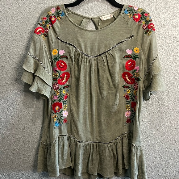 Altar'd State Tops - Altar’d State size Med Olive Embroidered Top ruffle